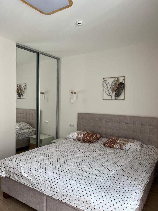 Жк «Сонячний Квартал» Apartment Solochyn Exterior photo