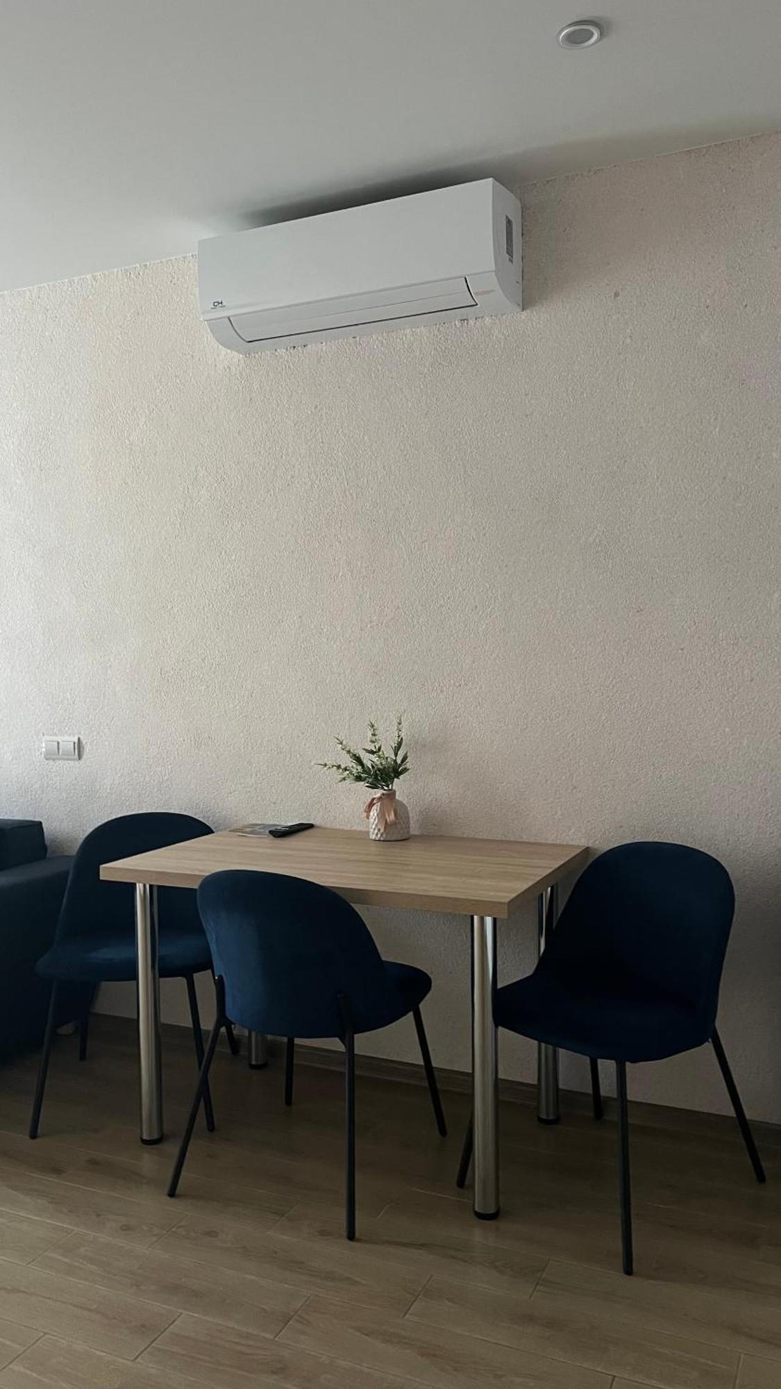 Жк «Сонячний Квартал» Apartment Solochyn Exterior photo