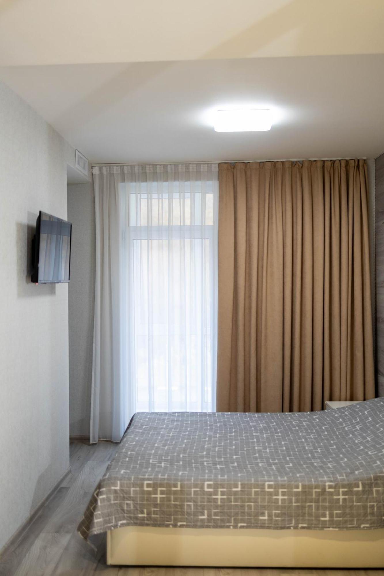 Жк «Сонячний Квартал» Apartment Solochyn Exterior photo